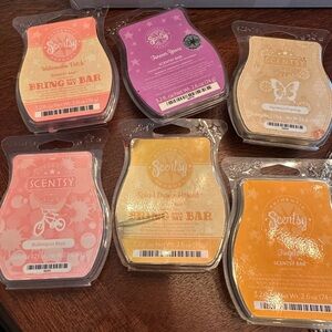 6 Scentsy bars most of them are retired and hard to find